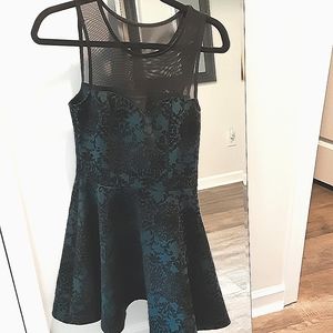 Three Pink Hearts vintage cocktail dress, size small, hunter green and black
